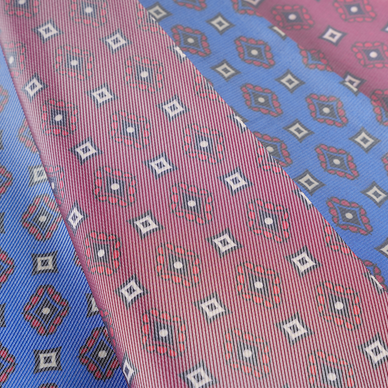 In chéo trên vải PV