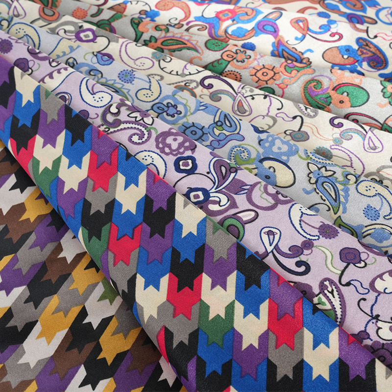 Vải in hình học Satin xoắn Polyester 50 * 75